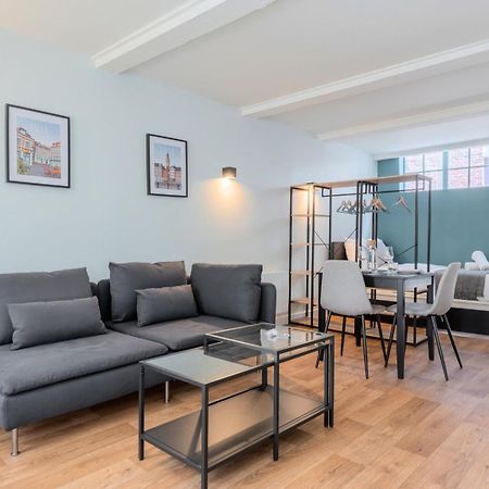 Vieux-Lille/Hypercentre: Lovely Equipped Studio ภายนอก รูปภาพ