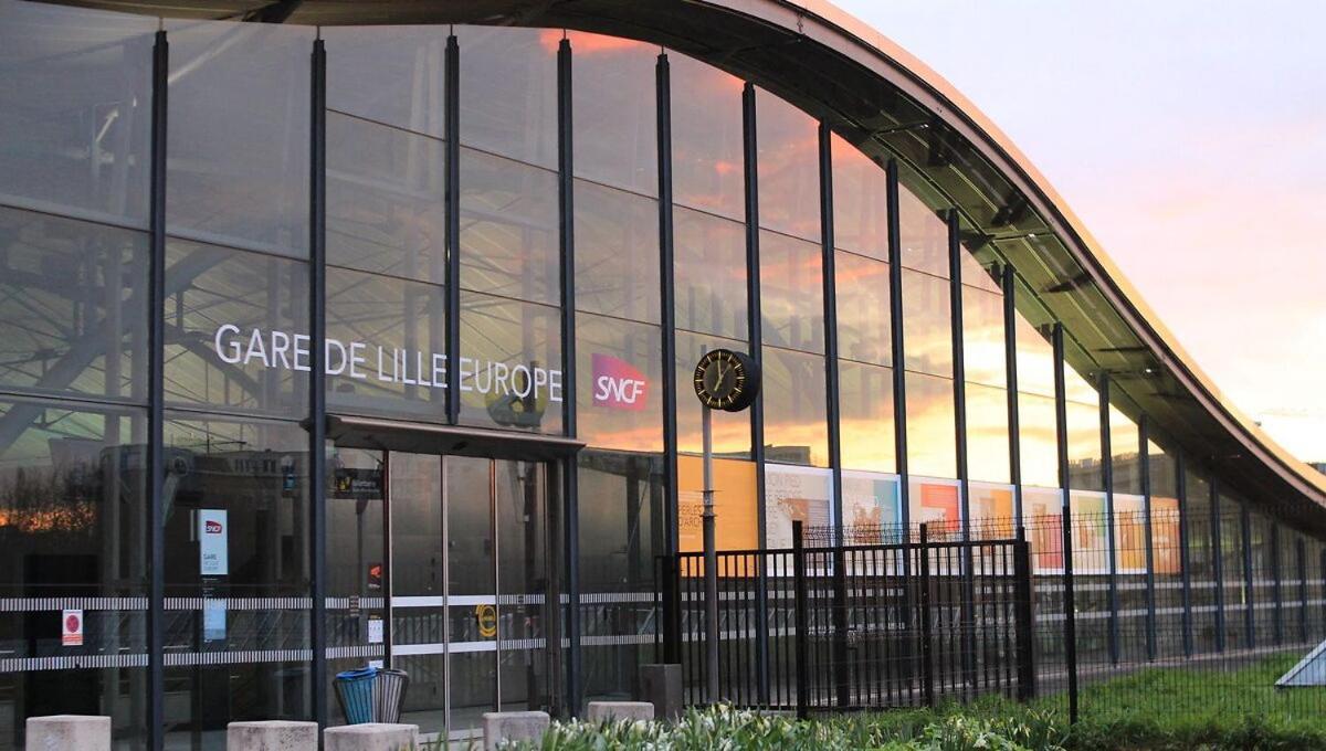 Vieux-Lille/Hypercentre: Lovely Equipped Studio ภายนอก รูปภาพ