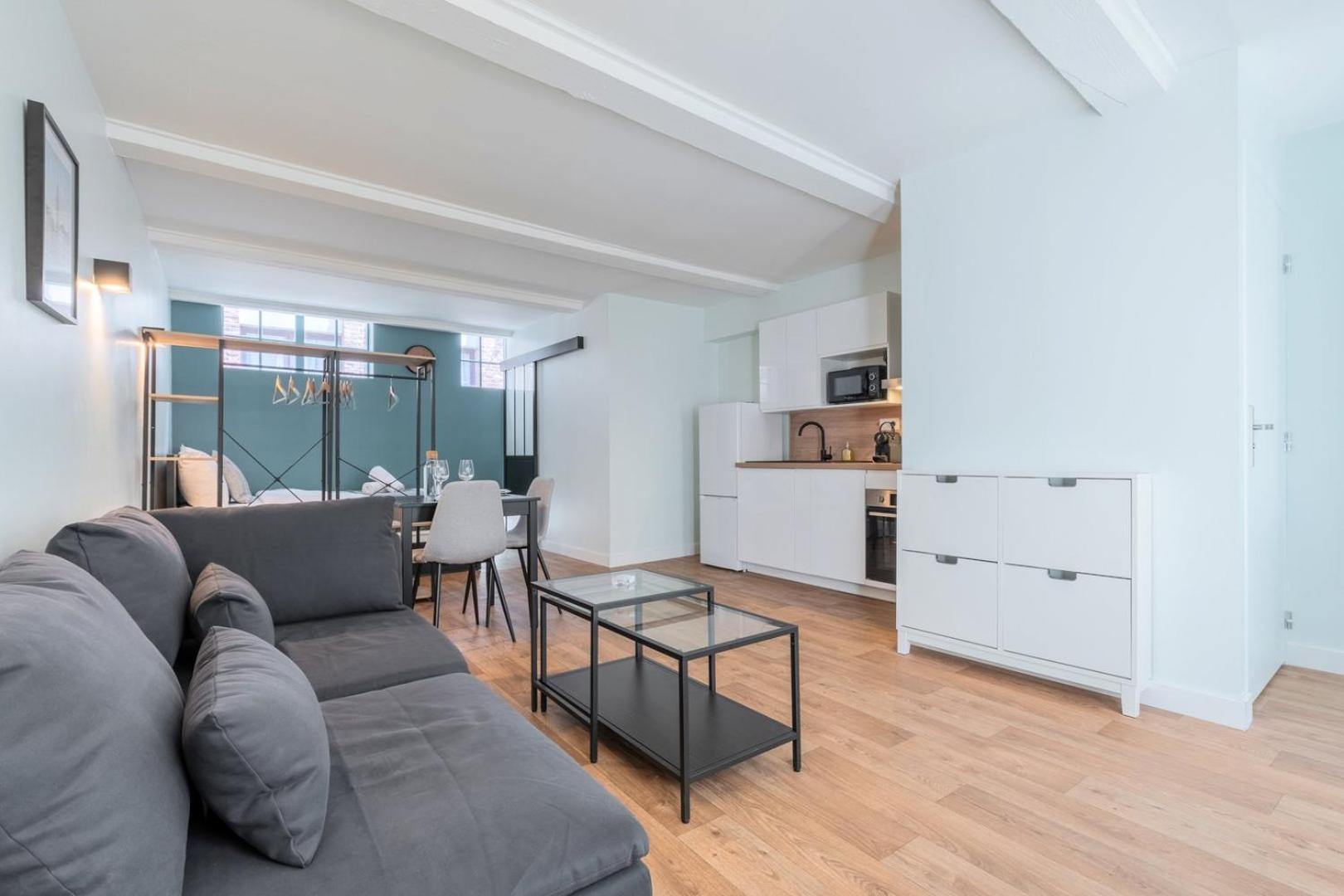 Vieux-Lille/Hypercentre: Lovely Equipped Studio ภายนอก รูปภาพ